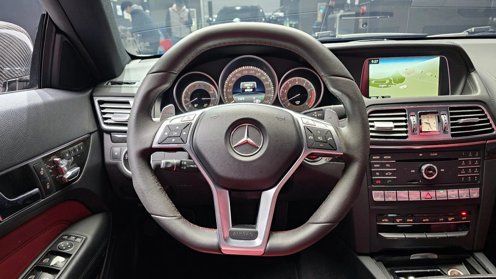 Mercedes-Benz E 400 3.0 V6 Biturbo AMG / CARFAX | Mobile.bg � ����������� 6