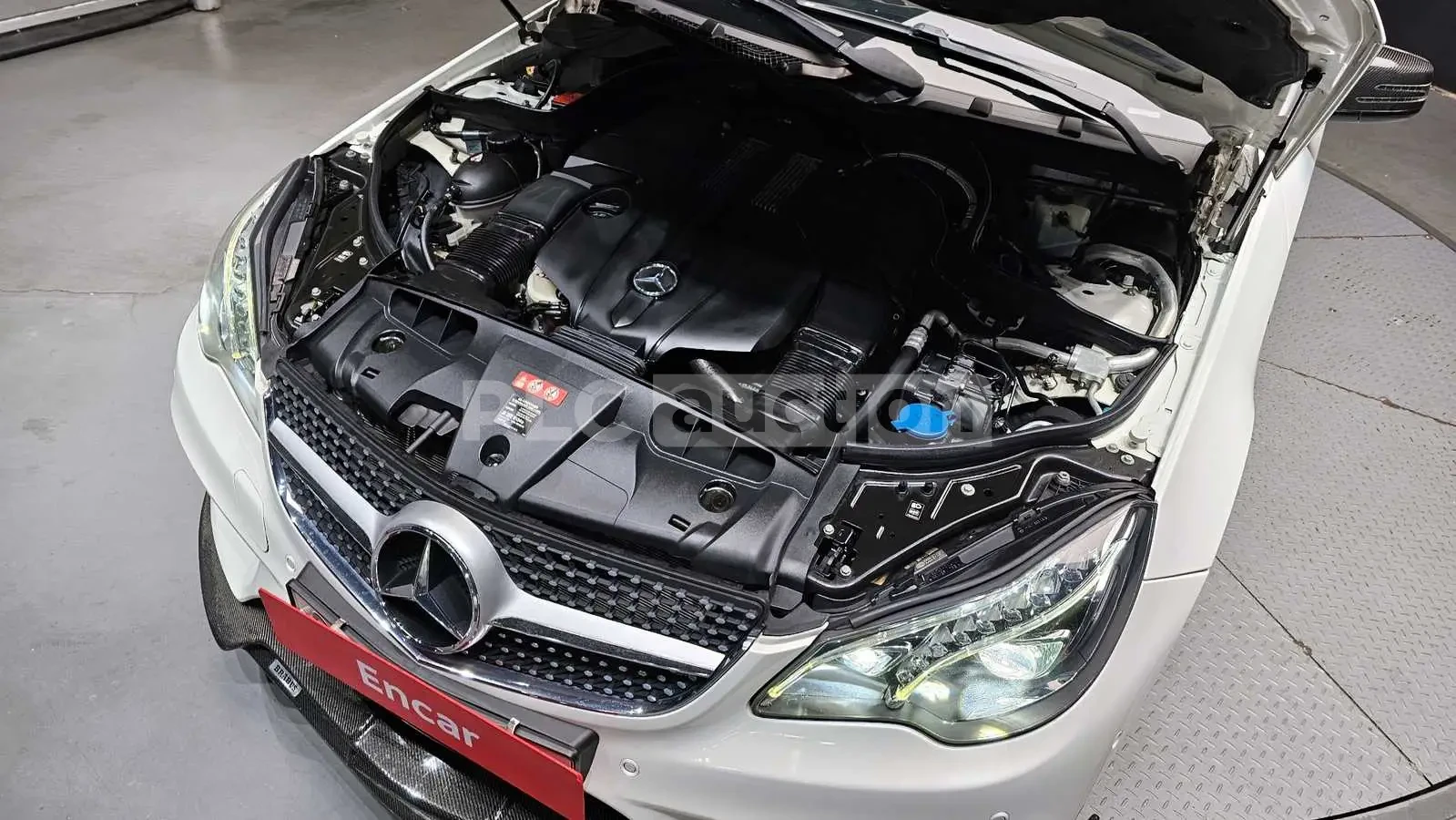 Mercedes-Benz E 400 3.0 V6 Biturbo AMG / CARFAX, снимка 6 - Автомобили и джипове - 54764093