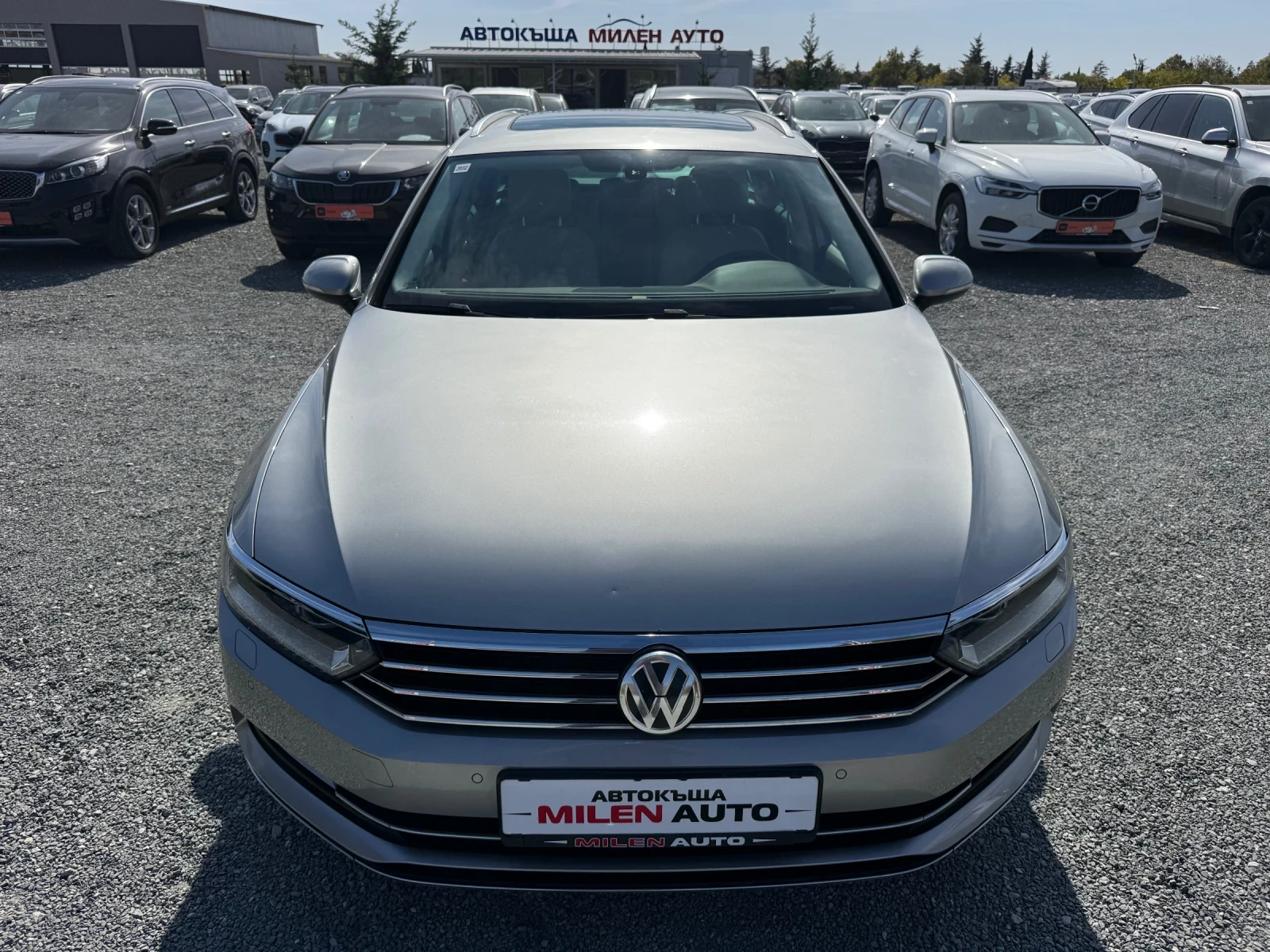 VW Passat (КАТО НОВА)^(DIGITAL), снимка 2 - Автомобили и джипове - 54802888