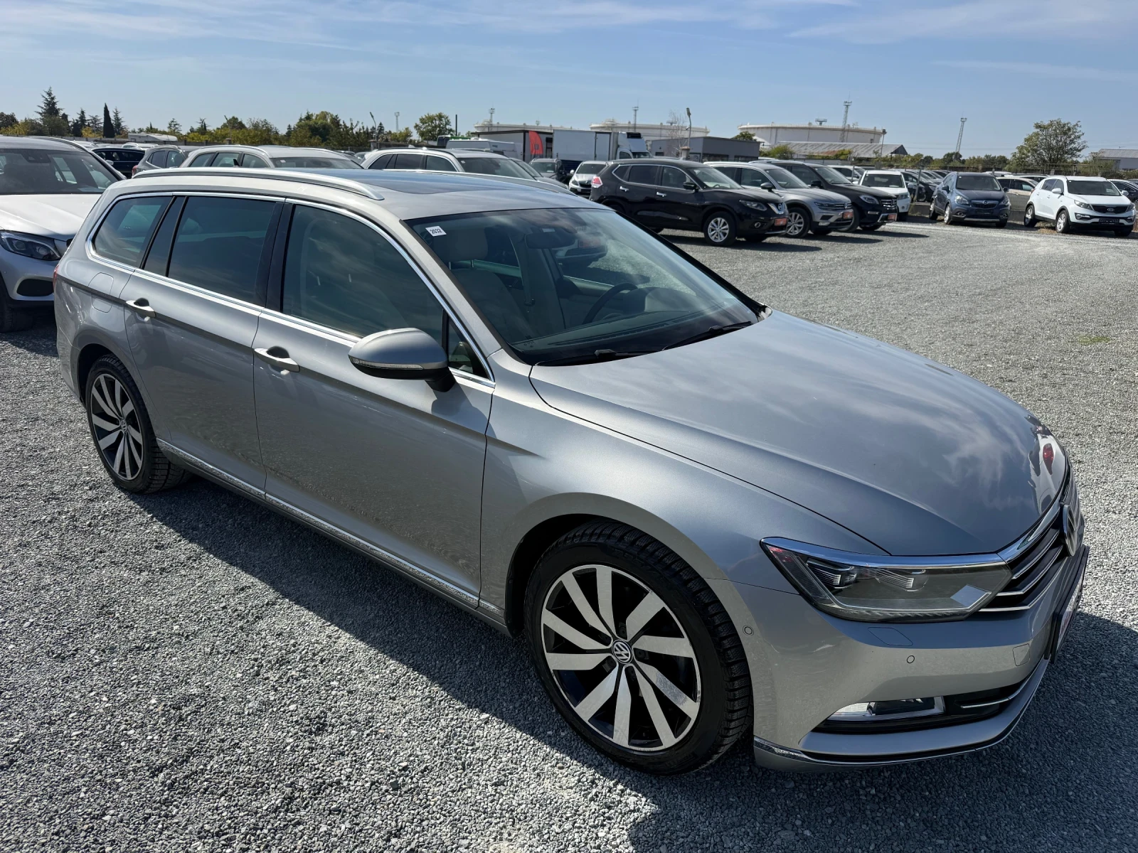 VW Passat (КАТО НОВА)^(DIGITAL), снимка 3 - Автомобили и джипове - 54802888