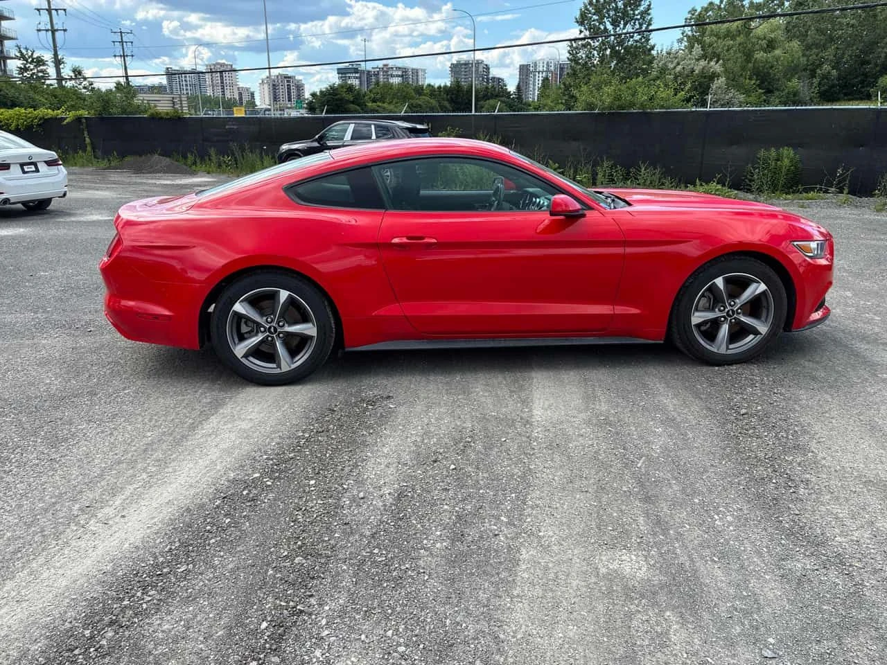 Ford Mustang * V6 * АВТОКРЕДИТ БЕЗ ПЪРВОНАЧАЛНА ВНОСКА* , снимка 3 - Автомобили и джипове - 55027334