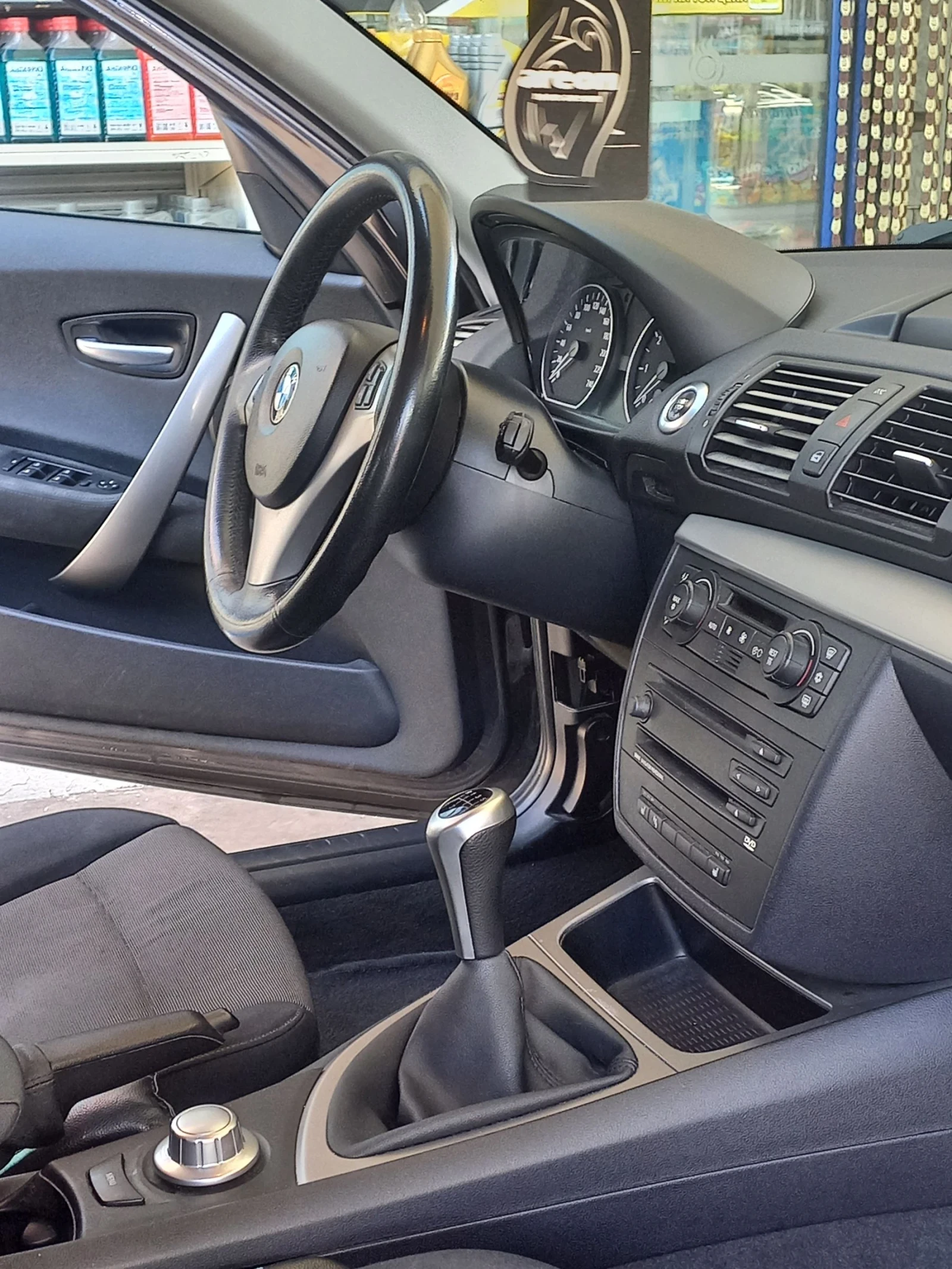 BMW 120, снимка 5 - Автомобили и джипове - 55233106