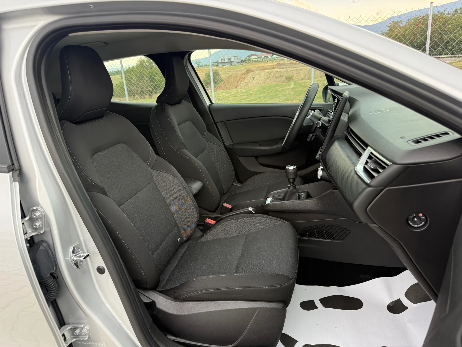 Renault Clio 1.5DCI NAVI CAMERA, снимка 13 - Автомобили и джипове - 55931488