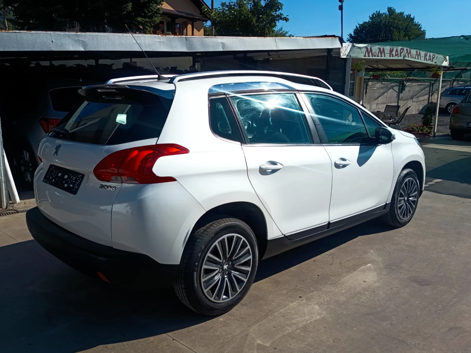 Peugeot 2008 1.6e-hdi, снимка 4 - Автомобили и джипове - 55962660