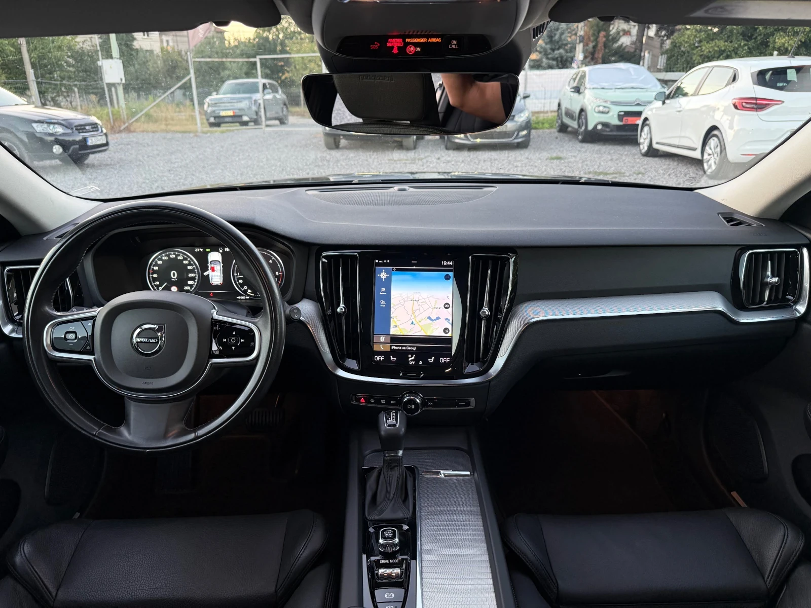 Volvo V60 2.0 D4 Inscription (190 кс) 8-Automatic/2019г./Eu6, снимка 9 - Автомобили и джипове - 55964816