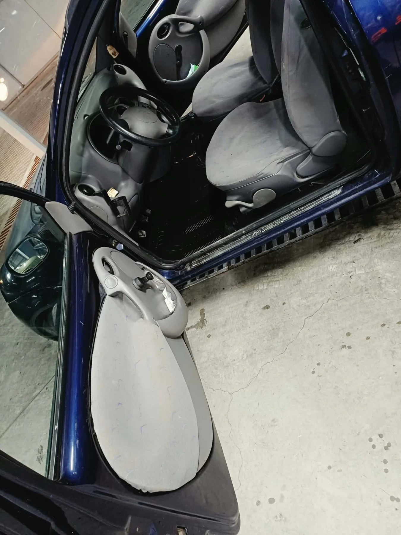 Ford Ka Хечбек, снимка 8 - Автомобили и джипове - 56075094