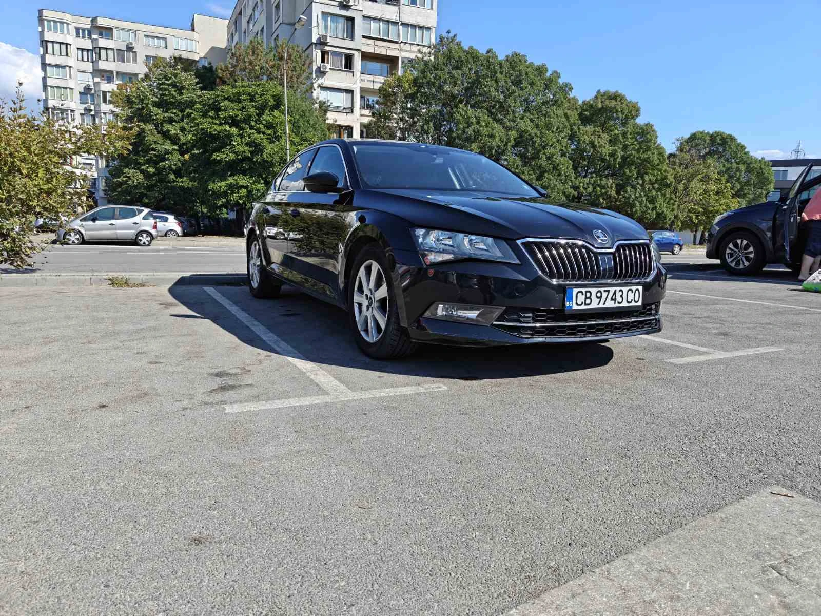 Skoda Superb, снимка 2 - Автомобили и джипове - 56213382