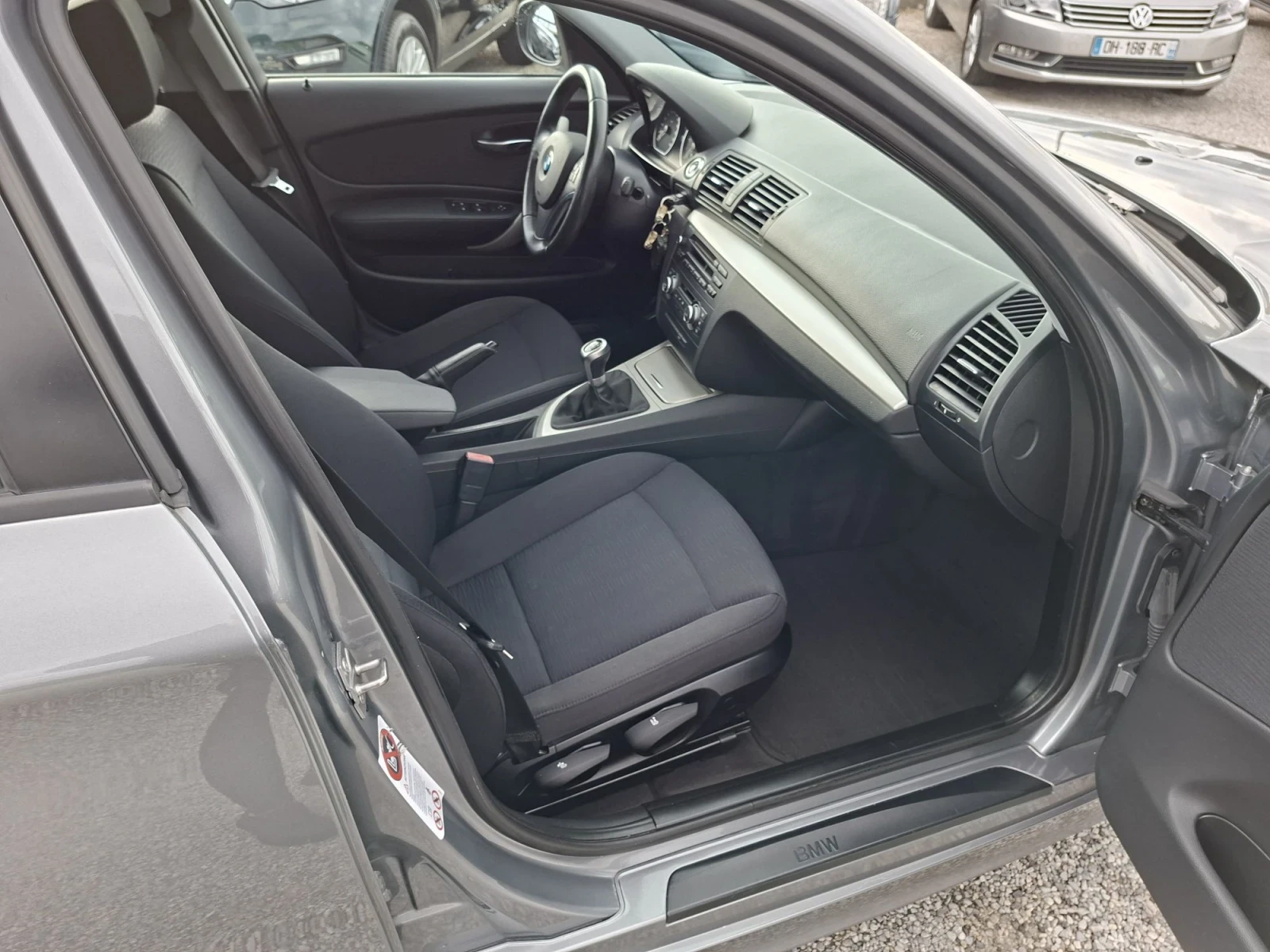 BMW 118 2.0D 143кс.Е5, снимка 12 - Автомобили и джипове - 56341751