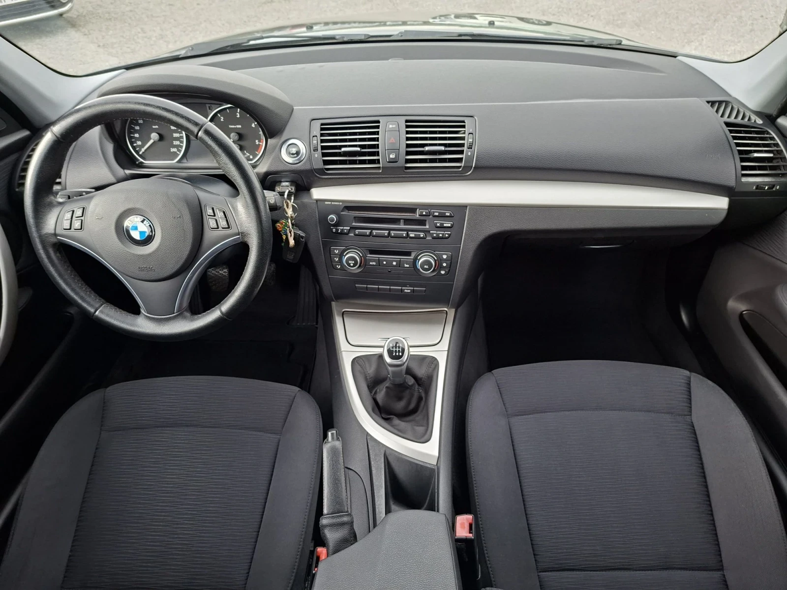 BMW 118 2.0D 143кс.Е5, снимка 11 - Автомобили и джипове - 56341751