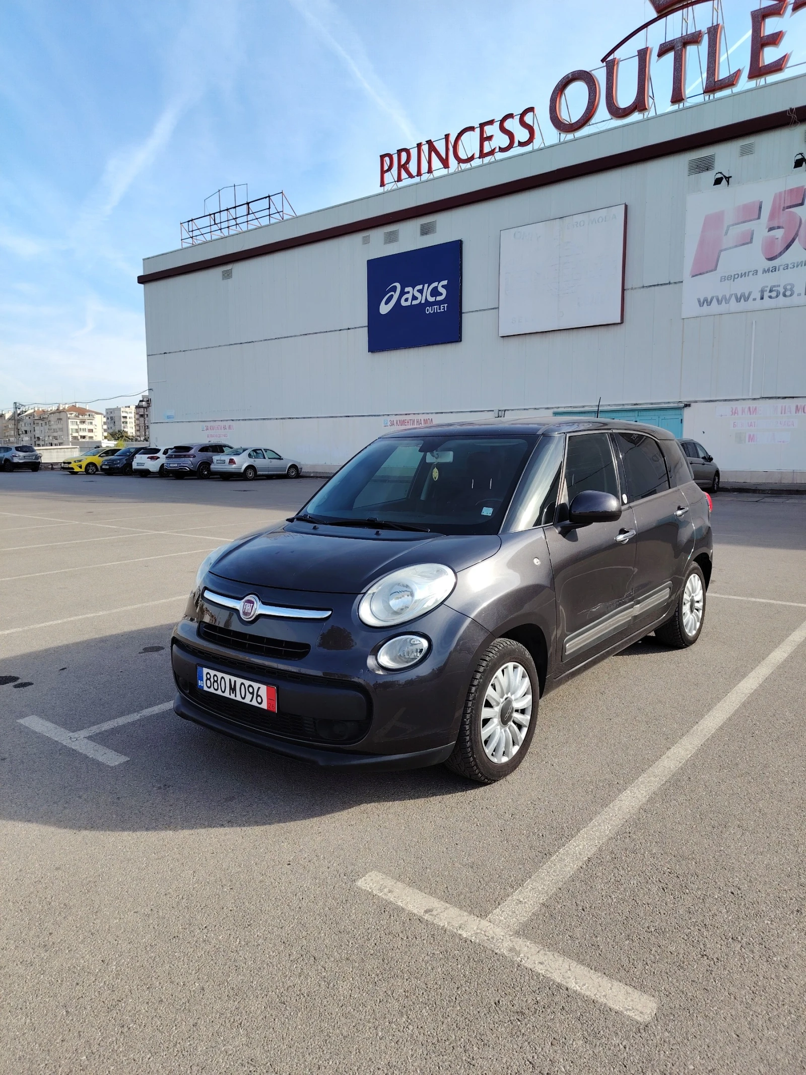 Fiat 500L, снимка 5 - Автомобили и джипове - 56424588