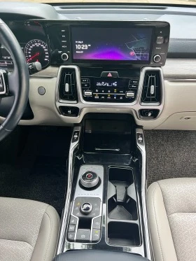 Kia Sorento Hybrid 6+ 1 4WD, снимка 8