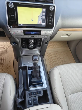Обява за продажба на Toyota Land cruiser 3, 0 d4d ~ 115 000 лв. - изображение 9