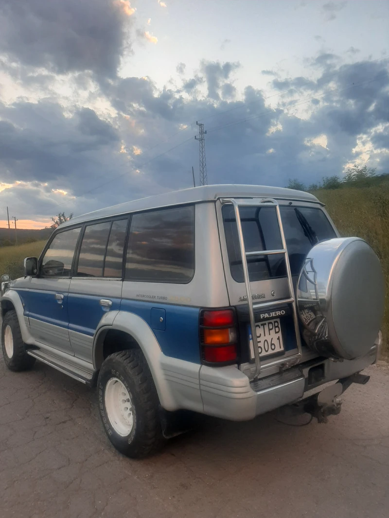 Mitsubishi Pajero, снимка 4 - Автомобили и джипове - 46124836