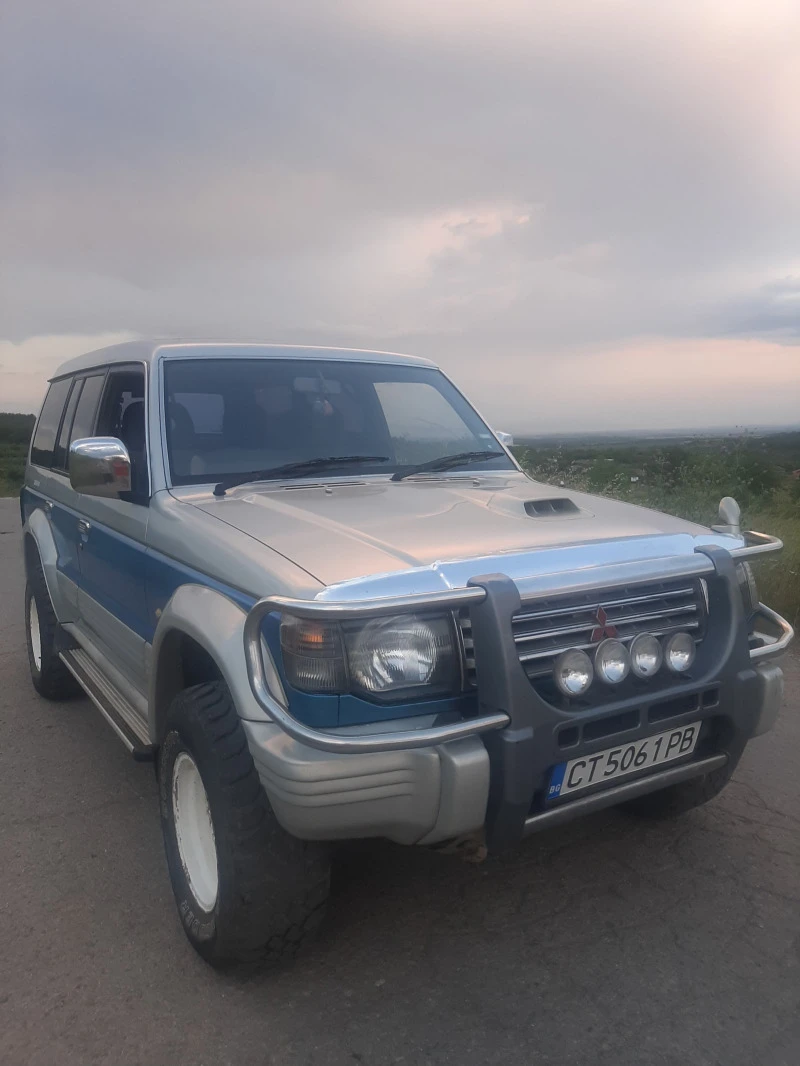 Mitsubishi Pajero, снимка 2 - Автомобили и джипове - 46124836