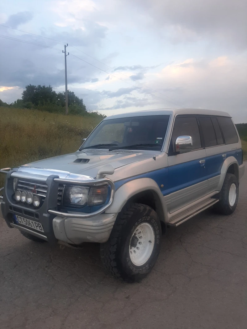 Mitsubishi Pajero, снимка 1 - Автомобили и джипове - 46124836