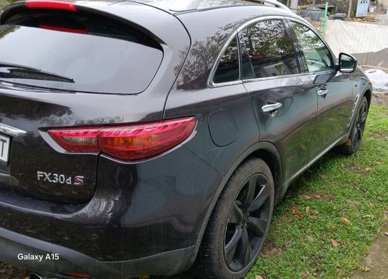 Infiniti Fx 30 3.0 d (238hp) 4WD, снимка 4 - Автомобили и джипове - 48005478