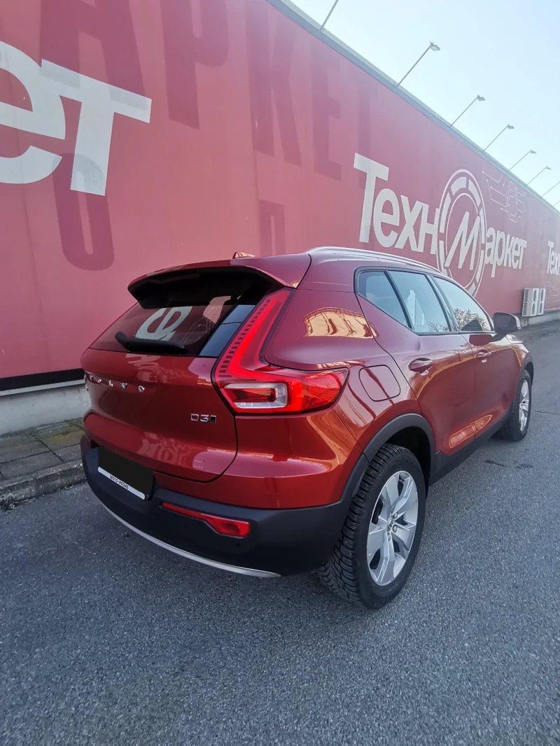 Volvo XC40 4WD, снимка 2 - Автомобили и джипове - 49417511