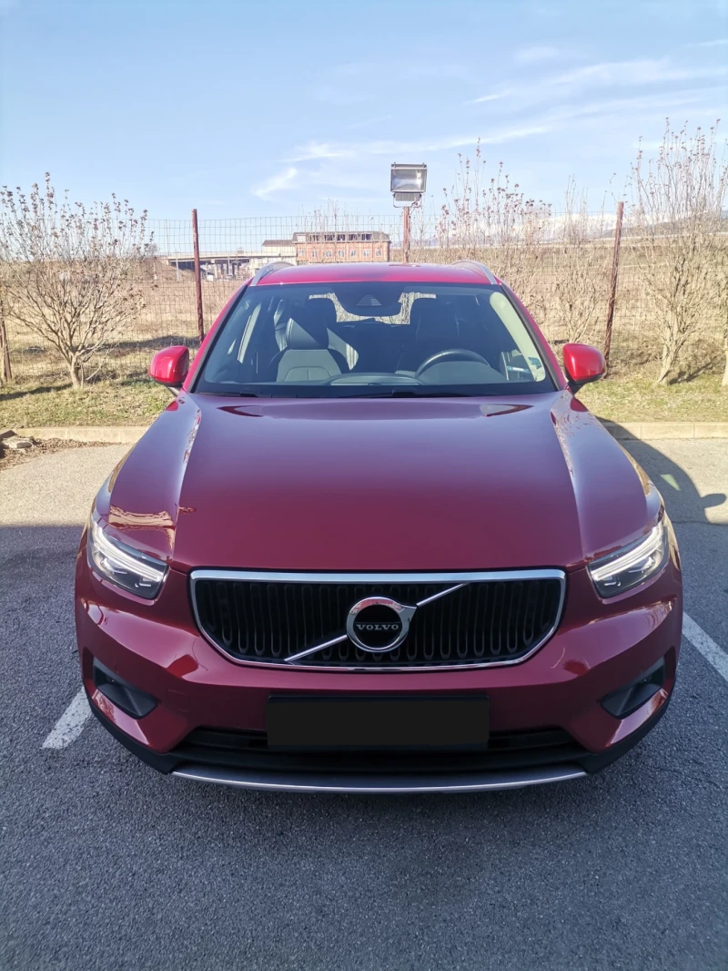 Volvo XC40 4WD, снимка 8 - Автомобили и джипове - 49417511