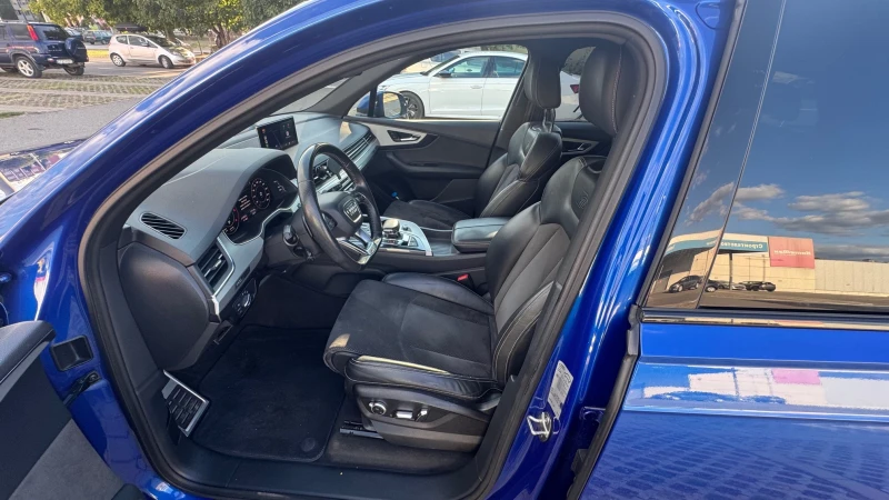 Audi Q7, снимка 7 - Автомобили и джипове - 52673575
