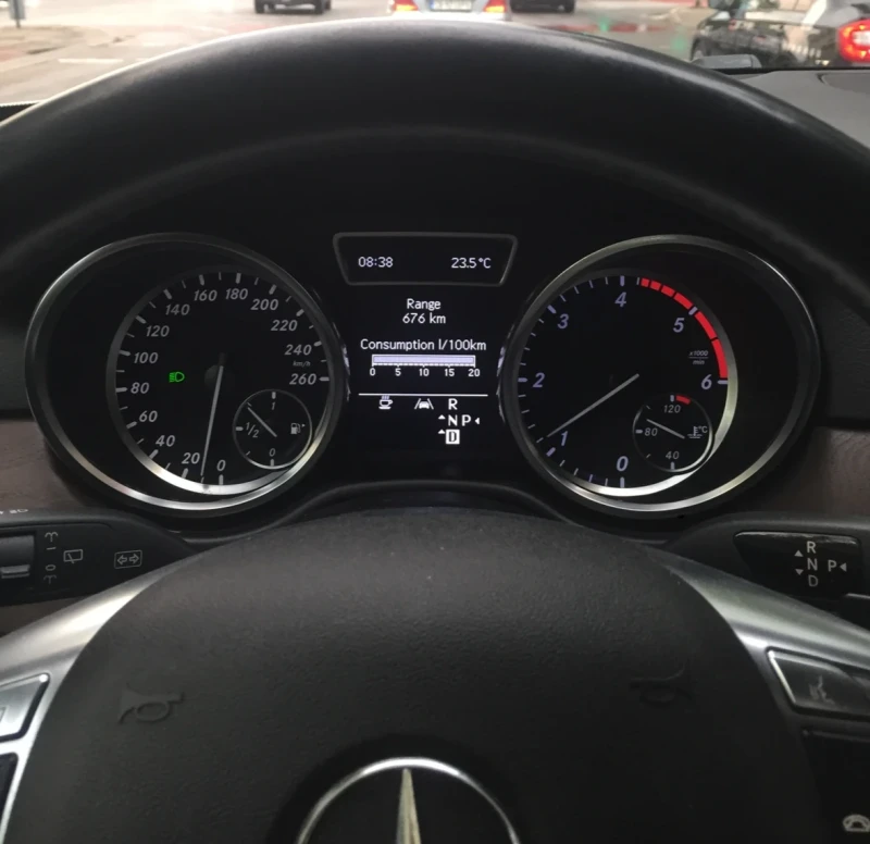 Mercedes-Benz ML 350 AMG EURO6 , снимка 7 - Автомобили и джипове - 52259950
