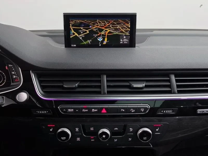 Audi Q7, снимка 13 - Автомобили и джипове - 56689824
