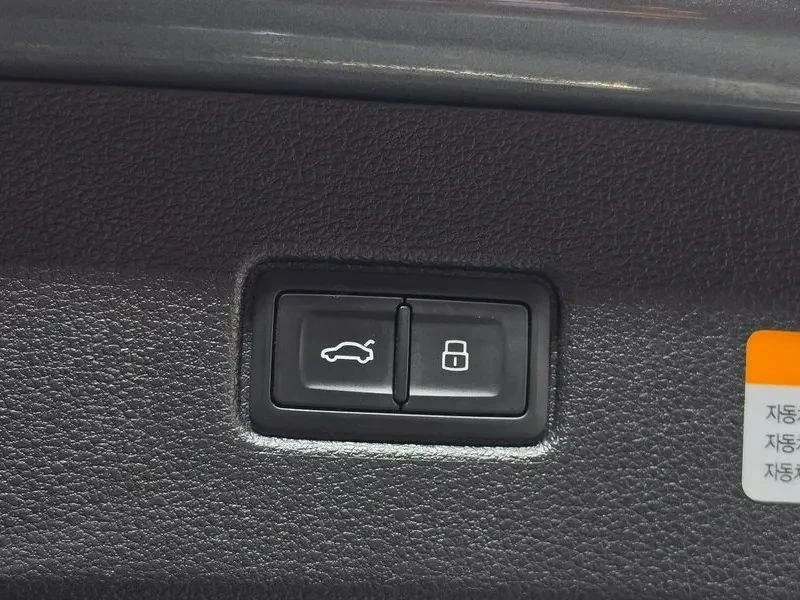 Audi Q7, снимка 17 - Автомобили и джипове - 56689824