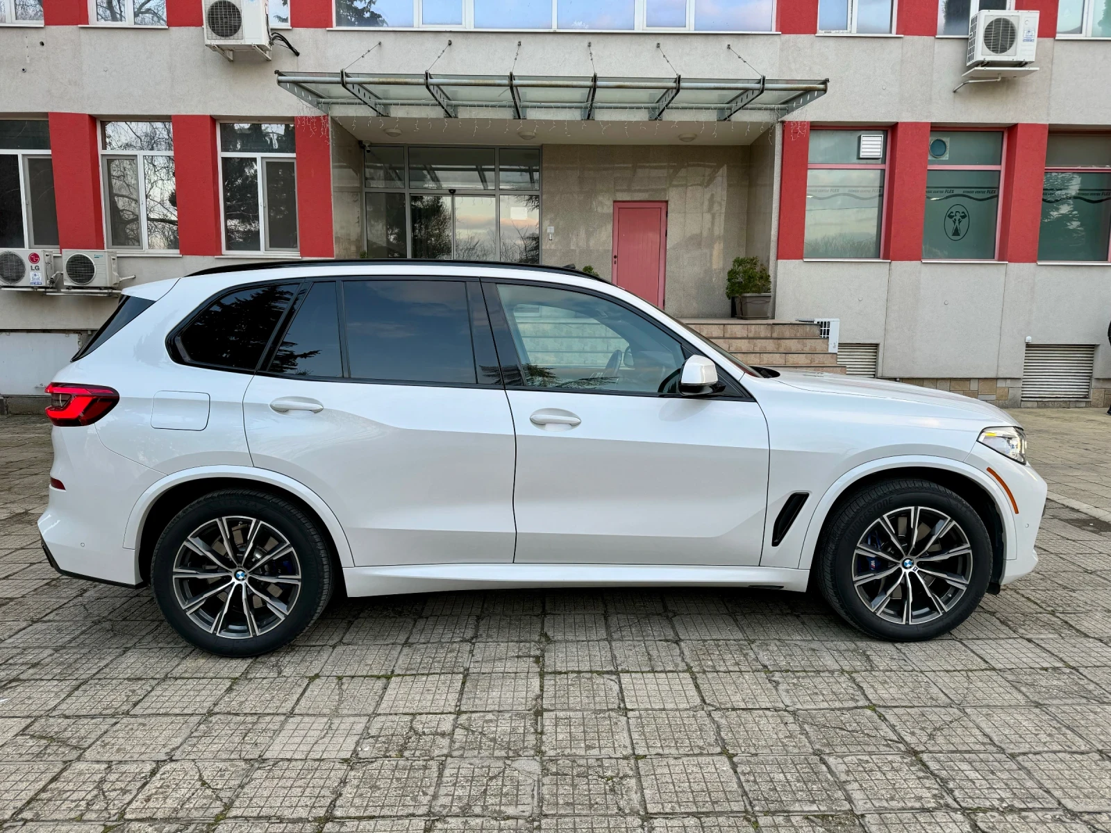 BMW X5 50i laser, massage, full M-performance - изображение 7