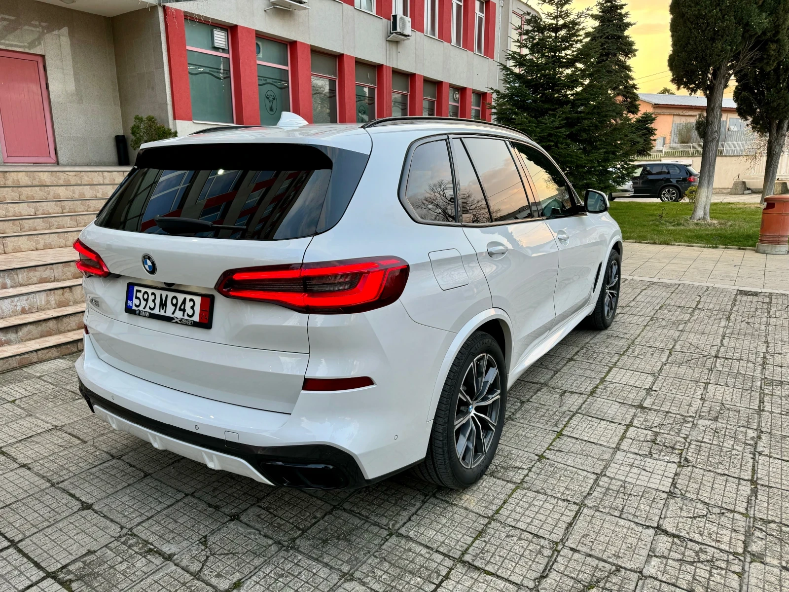 BMW X5 50i laser, massage, full M-performance - изображение 4