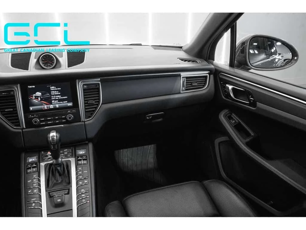 Porsche Macan * AWD PREM PKG PLS/BOSE SOUND SYS/LCA * CARFAX * Ц, снимка 11 - Автомобили и джипове - 54114330