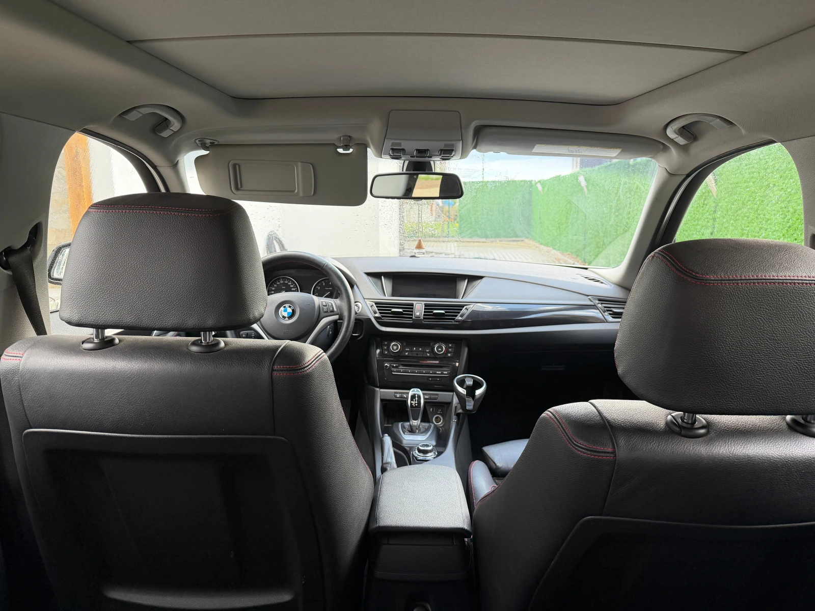 BMW X1 2.8i, снимка 5 - Автомобили и джипове - 54409205