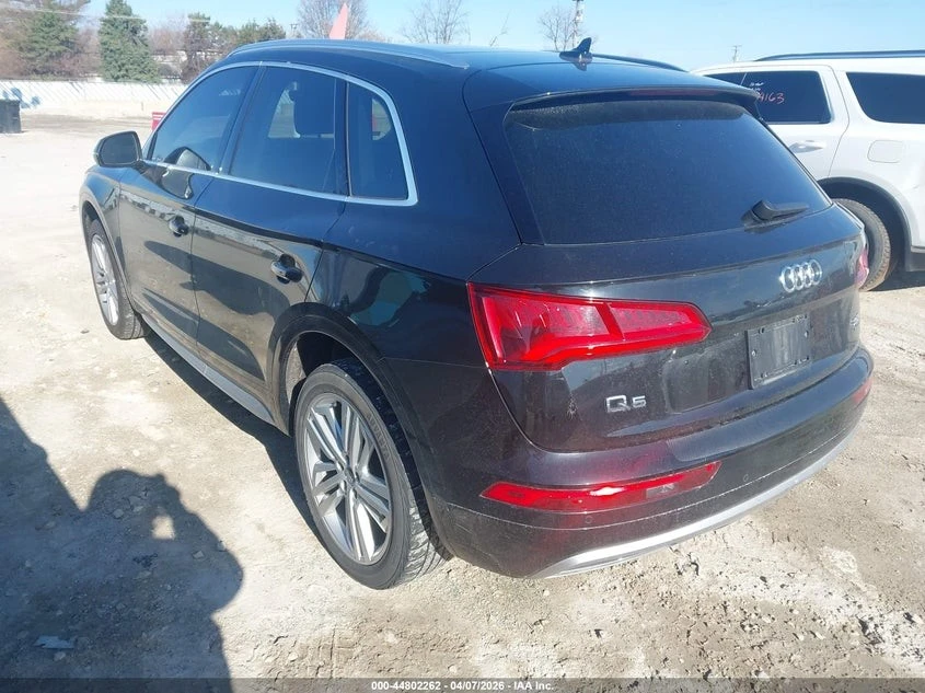 Audi Q5 PREMIUM* ПОДГРЕВ* KEYLESS* КАМЕРА* КРАЙНАЦЕНА, снимка 6 - Автомобили и джипове - 54945651