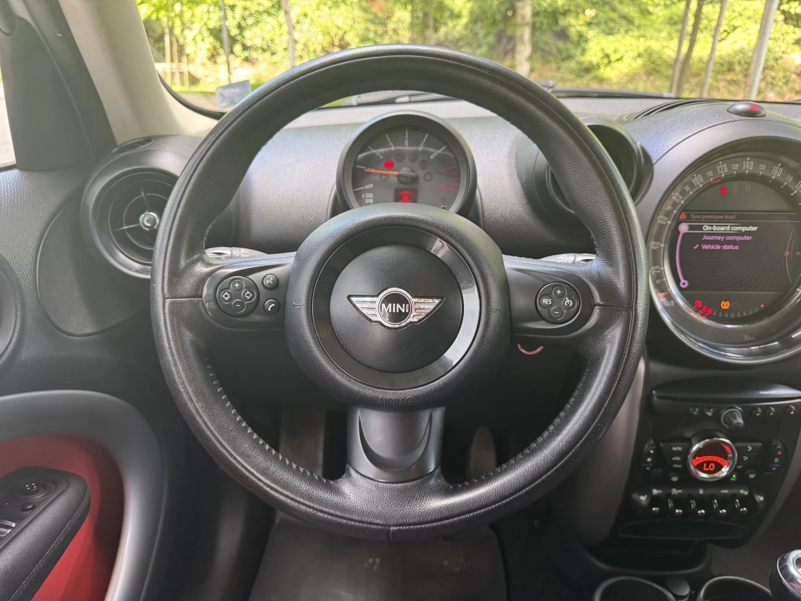 Mini Countryman 1.6i, снимка 13 - Автомобили и джипове - 55976752
