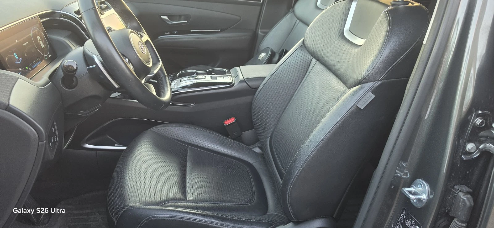 Hyundai Tucson, снимка 10 - Автомобили и джипове - 56084583