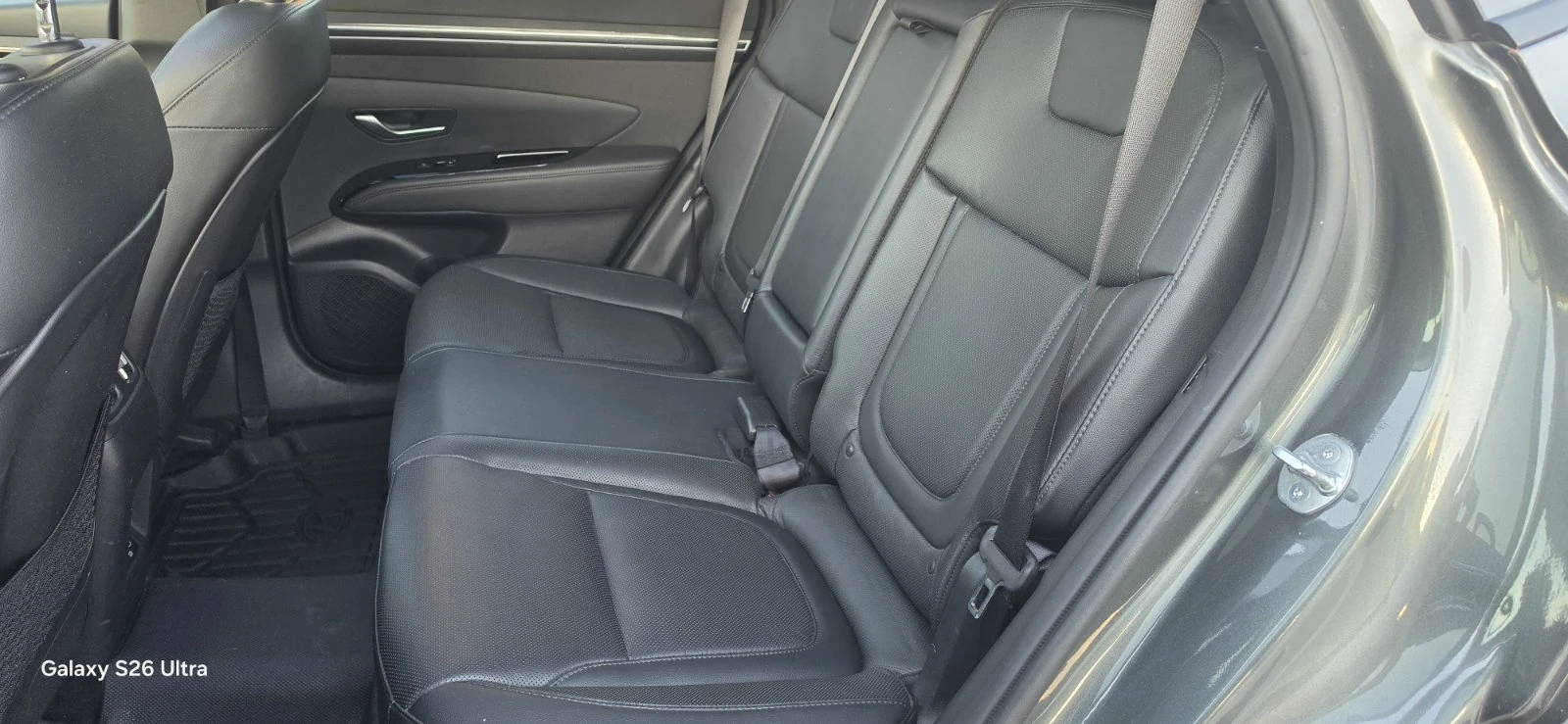 Hyundai Tucson, снимка 12 - Автомобили и джипове - 56084583