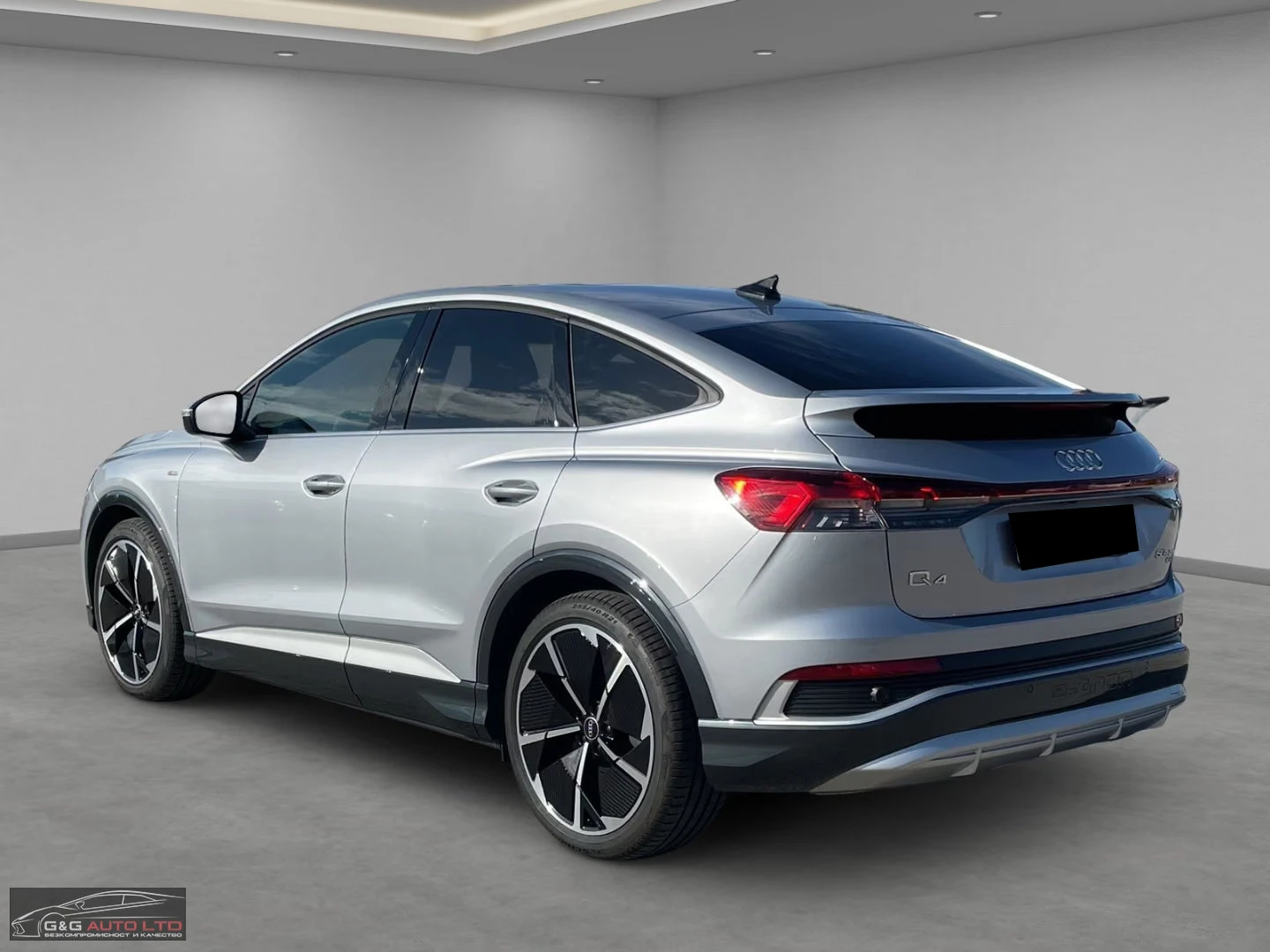 Audi Q4 50/299ХHP/SPORTBACK/MATRIX/PANO/CAM/HUD/882z, снимка 3 - Автомобили и джипове - 56097558