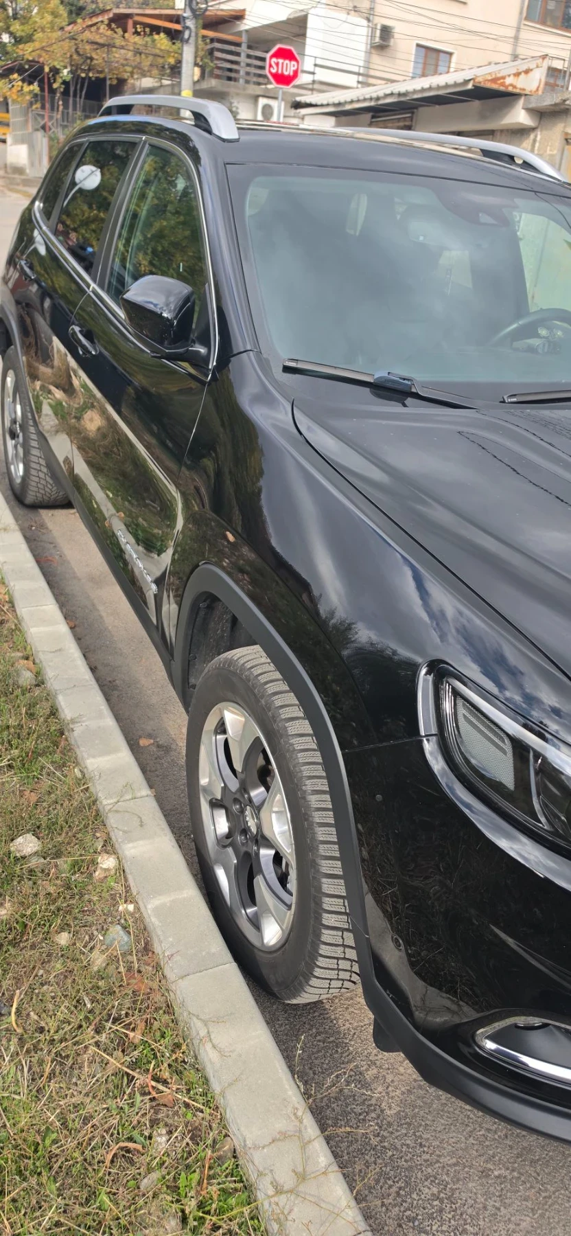 Jeep Cherokee 2, 2 mdjet, снимка 2 - Автомобили и джипове - 56644789