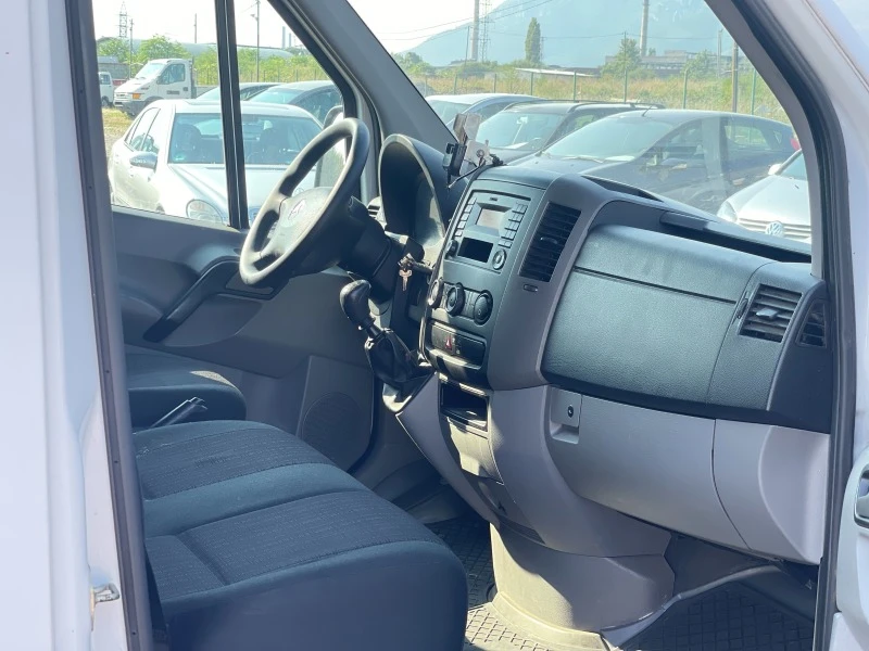 Mercedes-Benz Sprinter 1.8NGT EURO 6B Хладилен + Ток, снимка 9 - Бусове и автобуси - 41756369