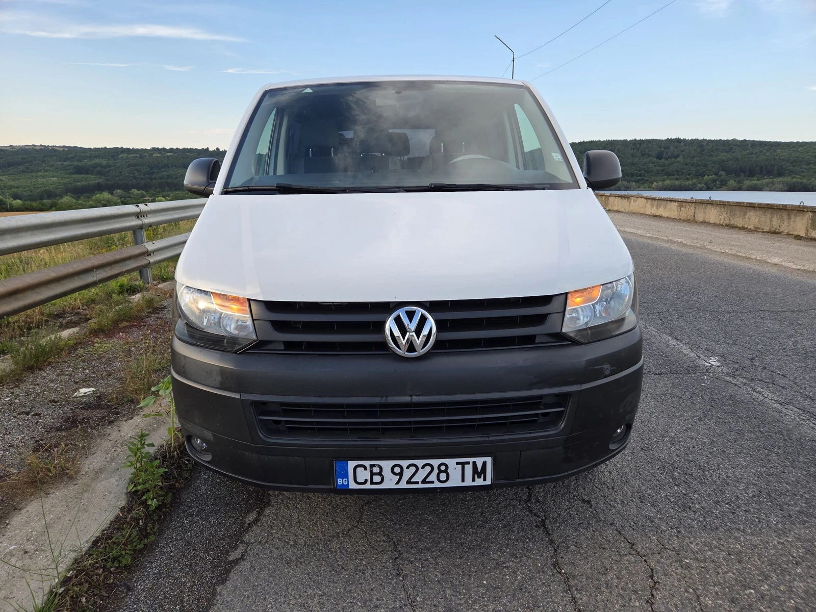 VW Transporter T 5, снимка 5 - Бусове и автобуси - 55108768