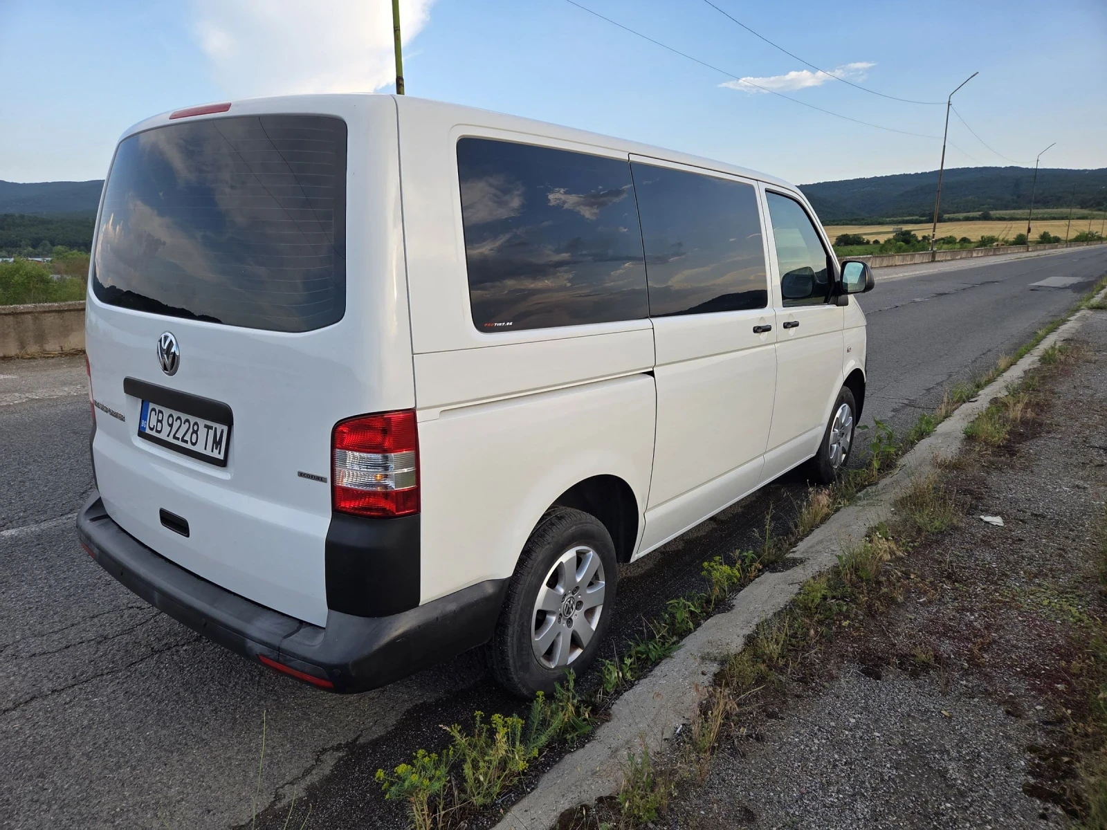 VW Transporter T 5, снимка 4 - Бусове и автобуси - 55108768
