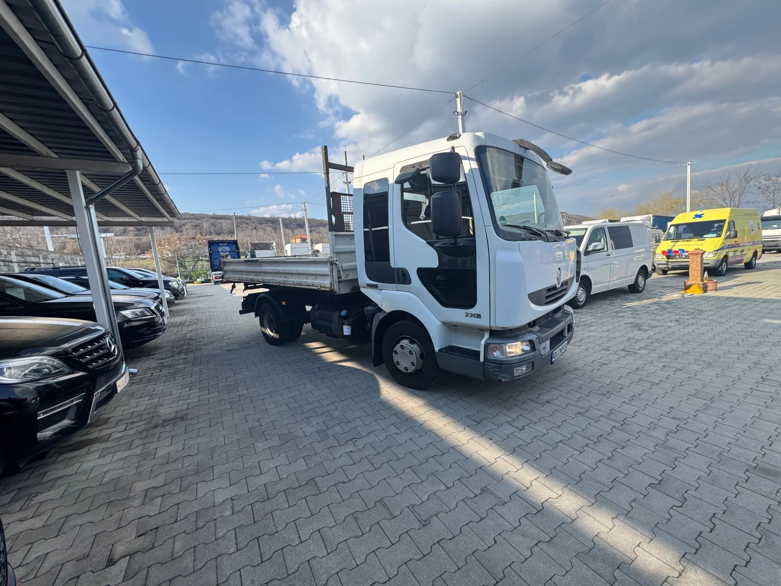 Renault Midlum САМОСВАЛ, снимка 7 - Камиони - 53974789