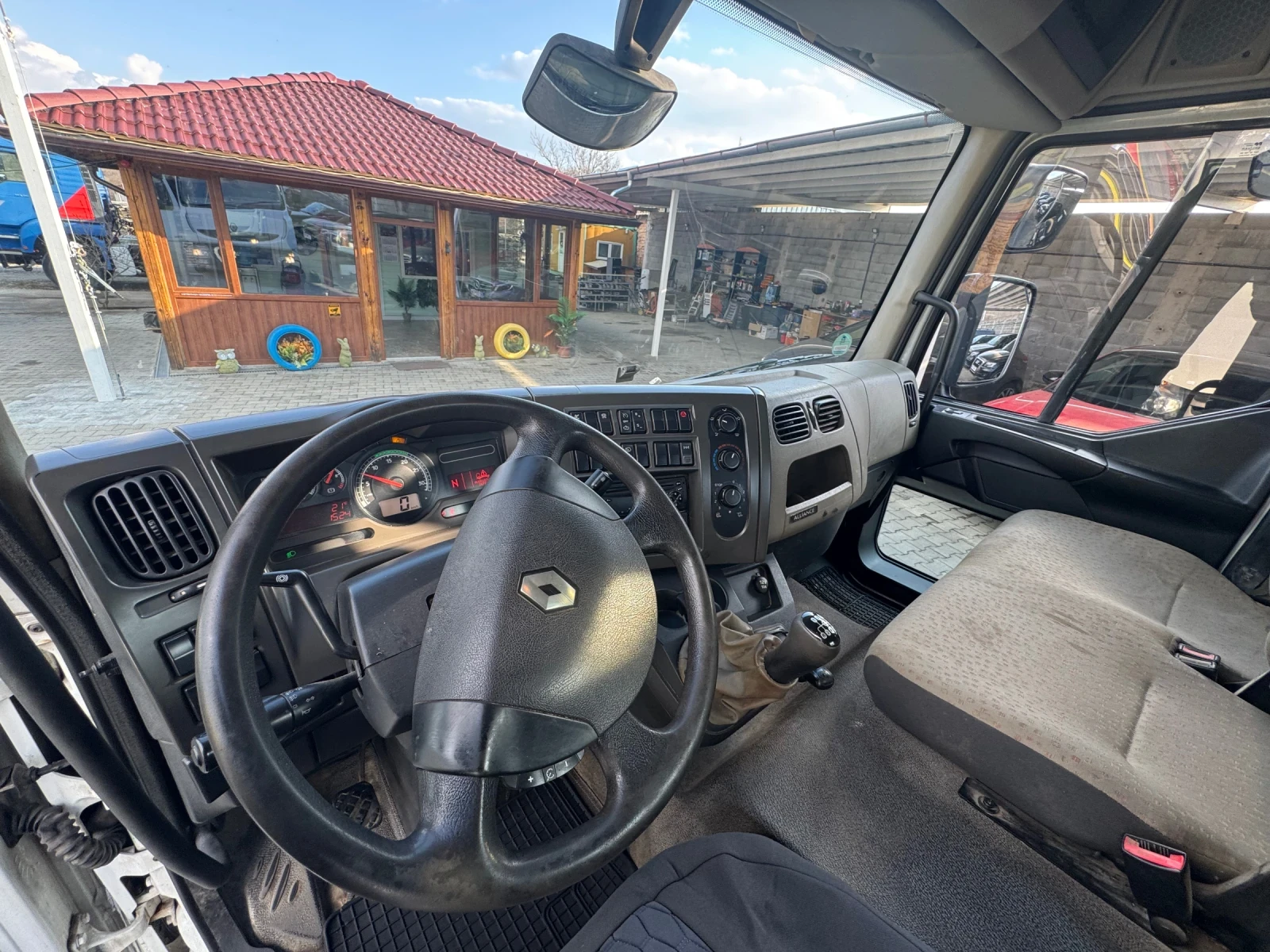 Renault Midlum САМОСВАЛ, снимка 15 - Камиони - 53974789