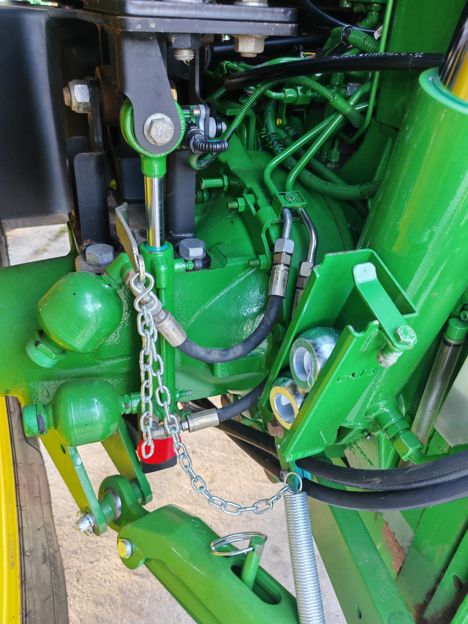Трактор John Deere 6125R лизинг с първоначална вноска 20 %, снимка 5 - Селскостопанска техника - 55648676
