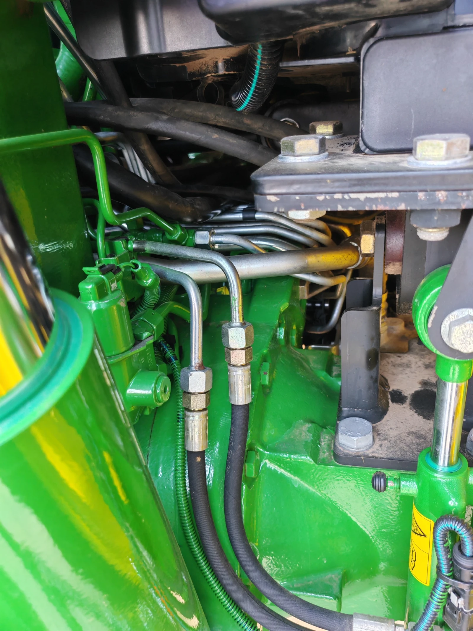 Трактор John Deere 6125R лизинг с първоначална вноска 20 %, снимка 6 - Селскостопанска техника - 55648676