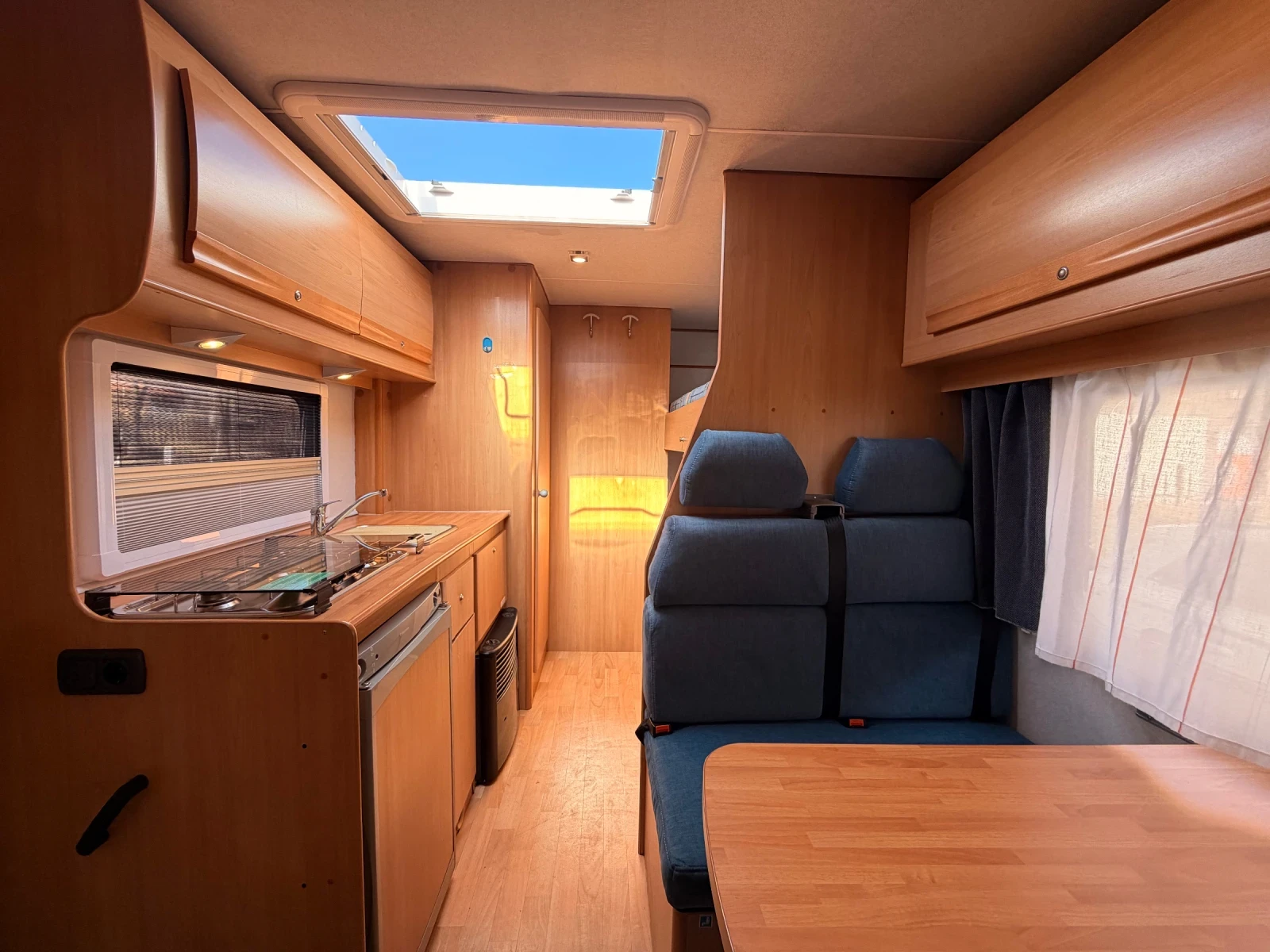 Кемпер Fiat MC LOUIS, снимка 9 - Каравани и кемпери - 53846995