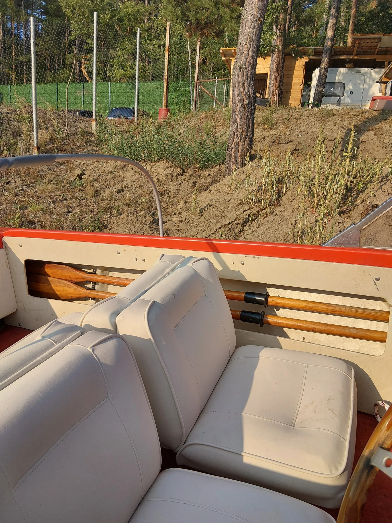 Моторна яхта Cantieri Navali Solcio mini tyfun, снимка 14 - Воден транспорт - 56014197