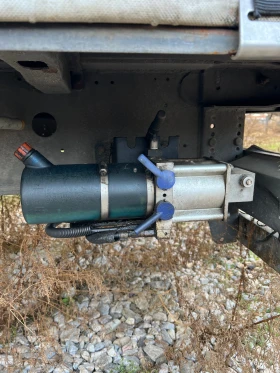 Полуремарке Schmitz Полуремърке Schmitz Cargobull SCB S3T , снимка 4 - Ремаркета - 53203081