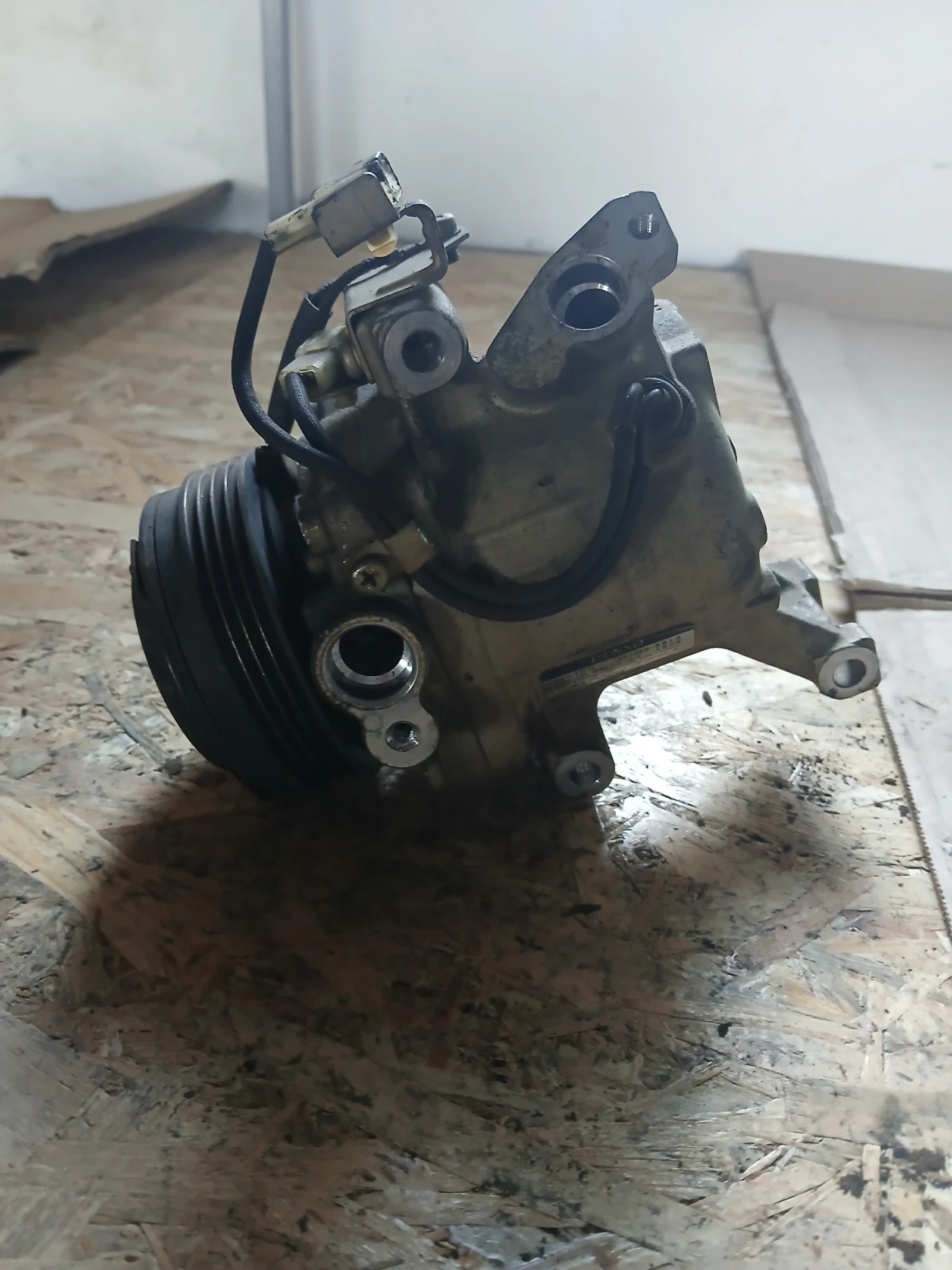 447260-5613 компресор климатик Daihatsu Terios 2010г 