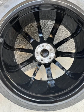 Гуми с джанти Michelin 265/35R21, снимка 8