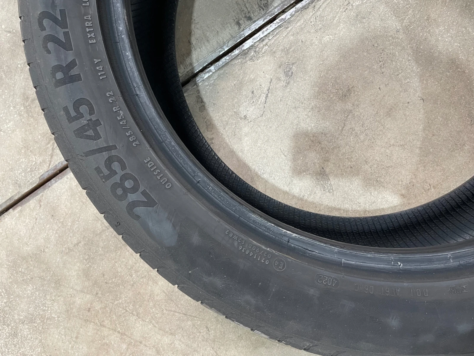 Гуми Летни 325/40R22, снимка 7 - Гуми и джанти - 54441309