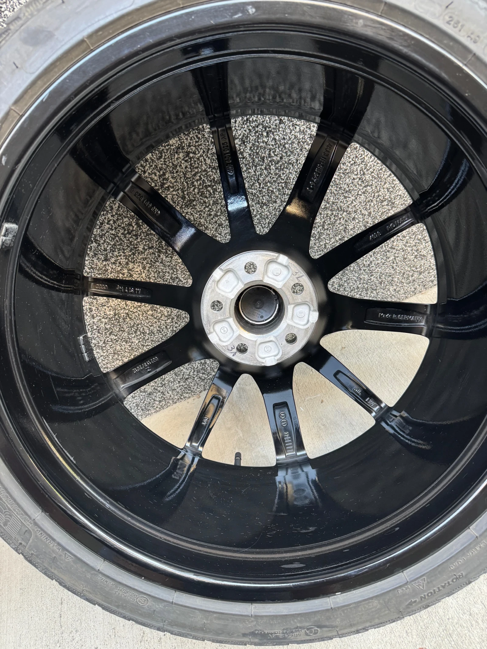 Гуми с джанти Michelin 265/35R21, снимка 8 - Гуми и джанти - 55321337